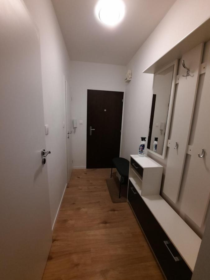 Apartment Klimka With Balcony, Free Wifi And Free Parking Bratislava Esterno foto