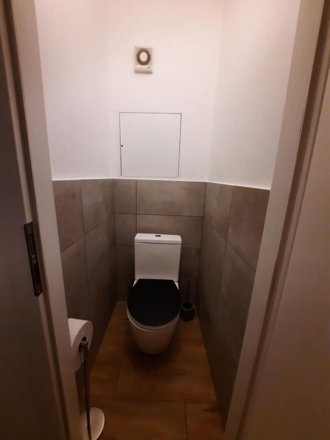 Apartment Klimka With Balcony, Free Wifi And Free Parking Bratislava Esterno foto