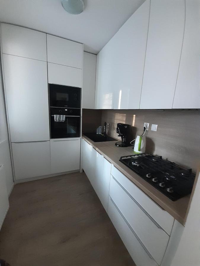 Apartment Klimka With Balcony, Free Wifi And Free Parking Bratislava Esterno foto